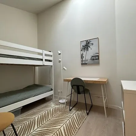 Nyaraló The Beachside Coquette *